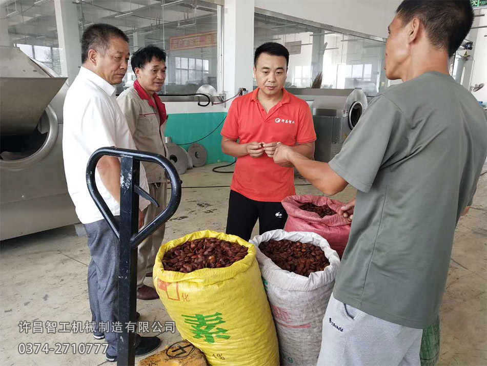 炒杏仁设备现场